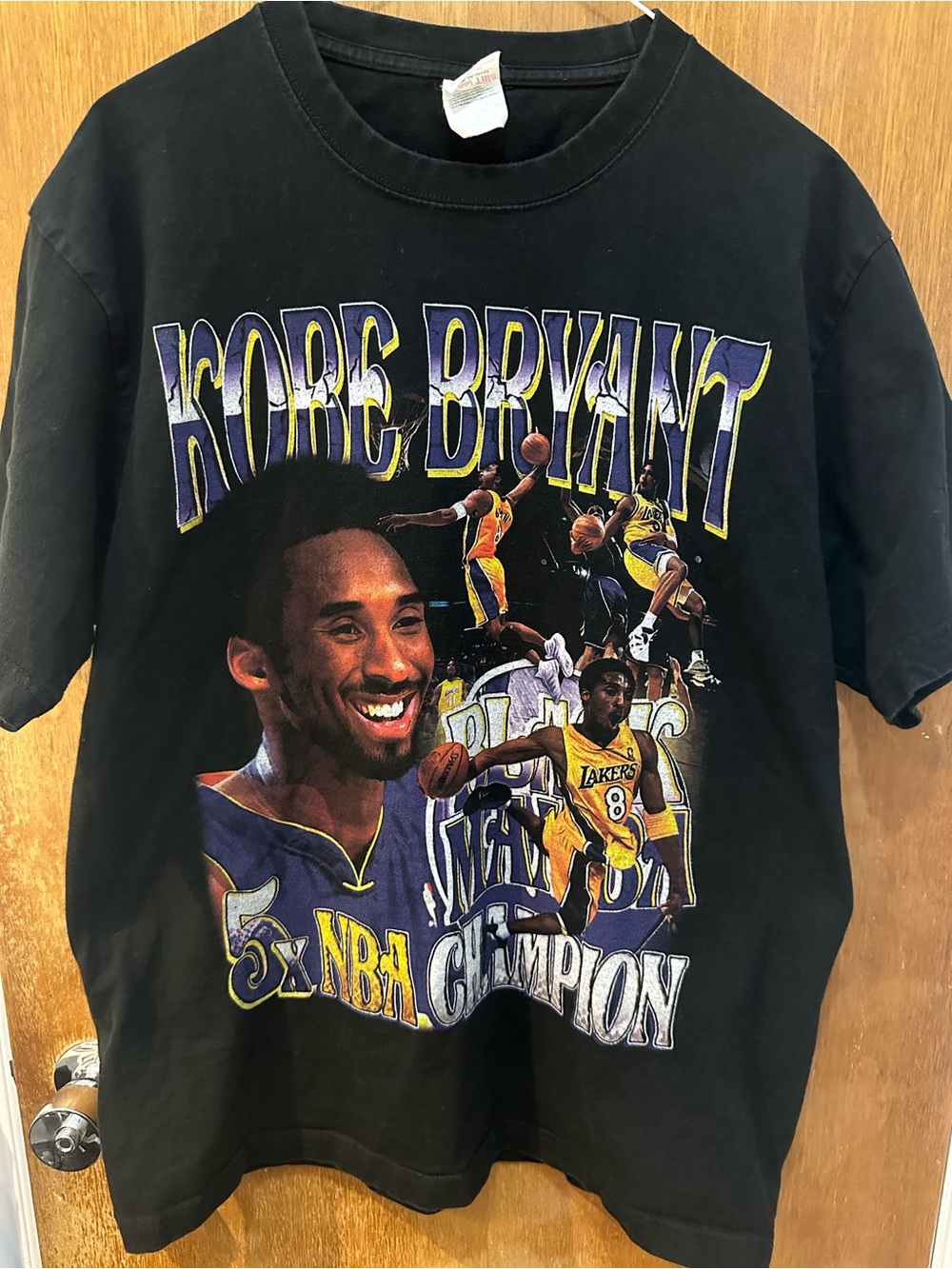 Kobe Bryant 5 x NBA champion T shirt